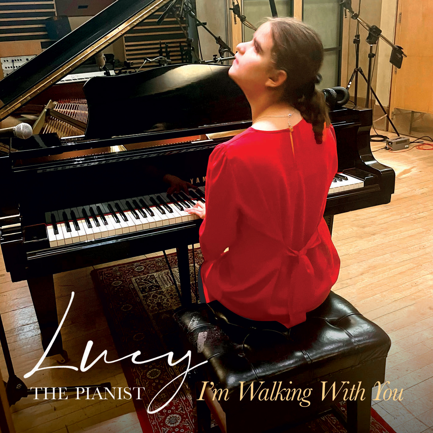 Lucy - The Pianist, I\’m Walking With You